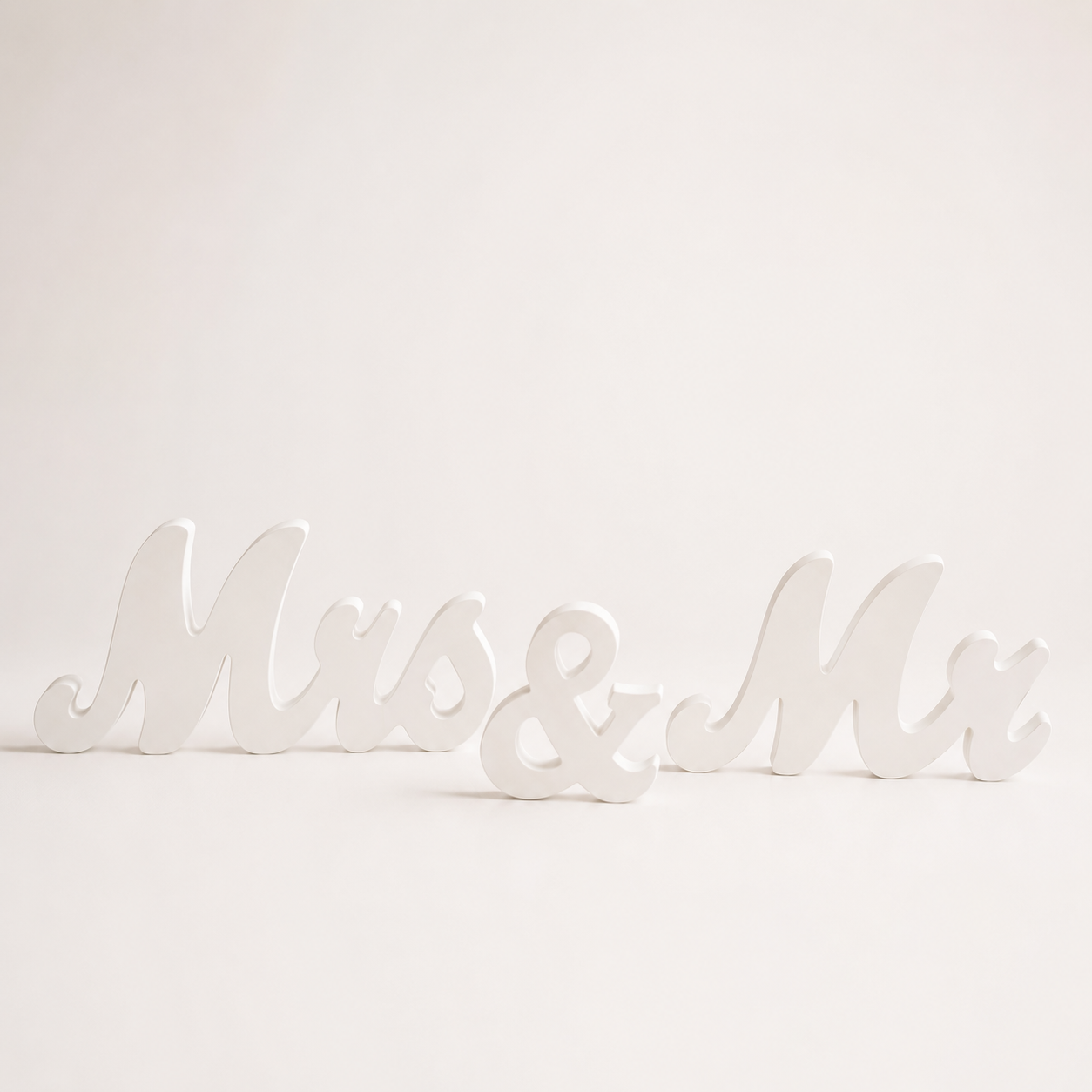 Dekoschrift " Mrs & Mr"